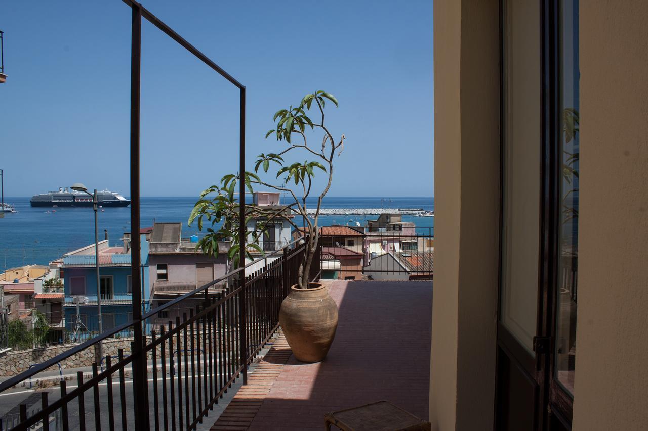 Bed & Breakfast Lighea Giardini-Naxos Zewnętrze zdjęcie
